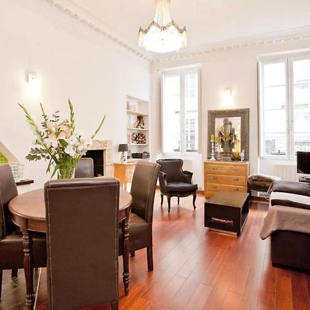 Romantic Apartment Close To Le Marais Париж Экстерьер фото