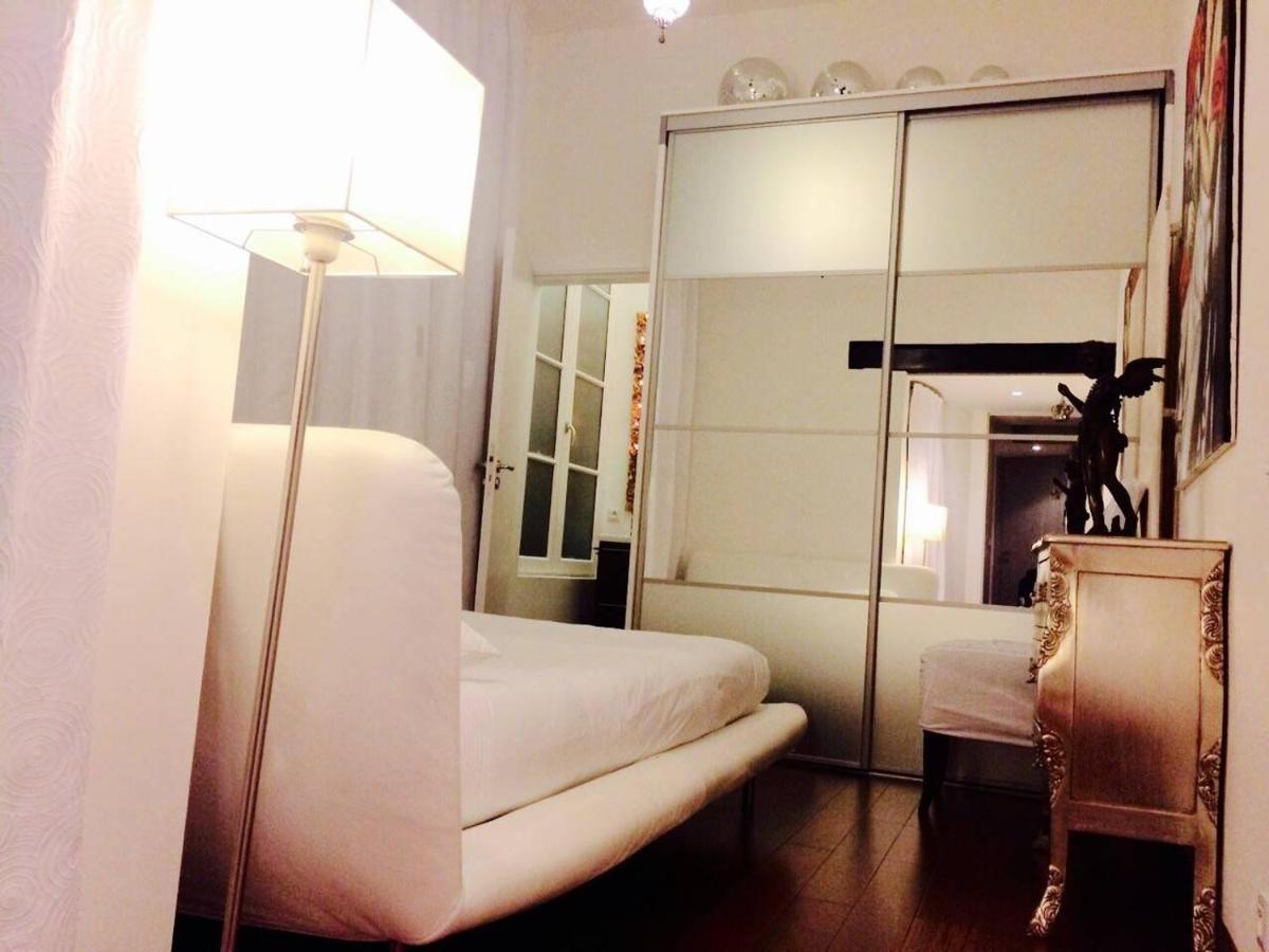 Romantic Apartment Close To Le Marais Париж Экстерьер фото